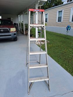 Louisville Aluminum 6 Foot Step Ladder