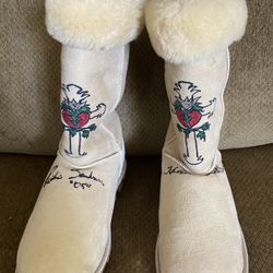 Ugg Boots Size 10 Hand Painted 