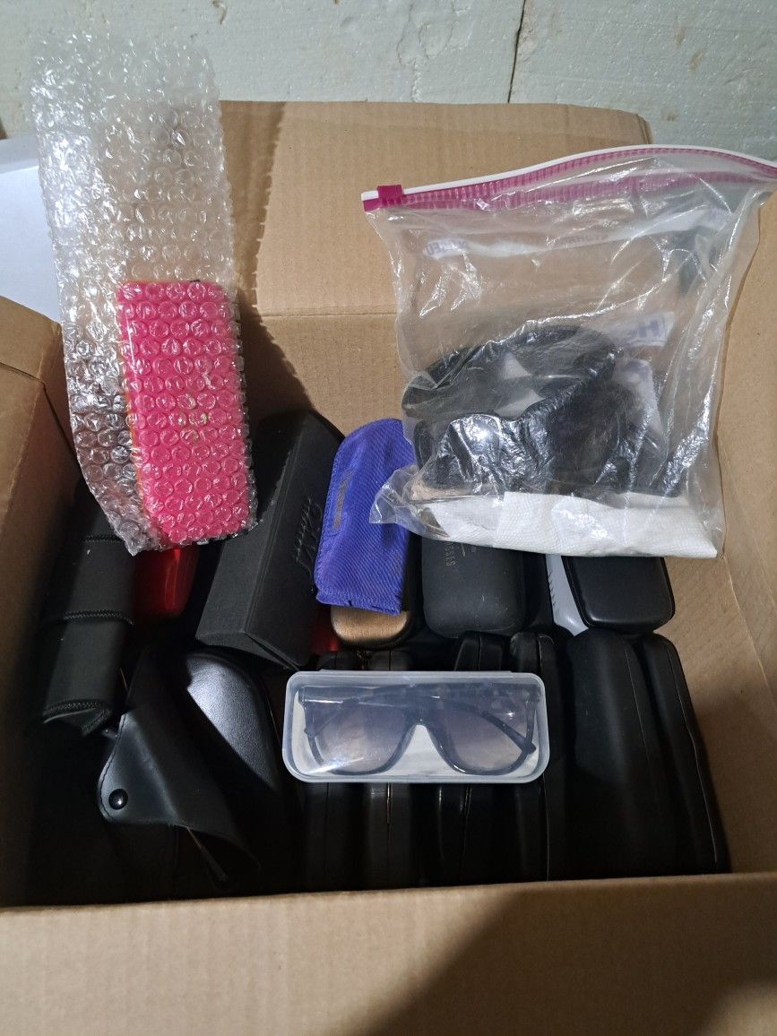 Huge Lot Of Eyeglasses Designers Vintage More