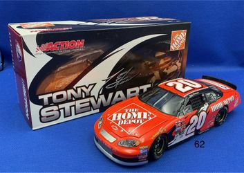 Action Racing Tony Stewart #20 Home Depot 2003 Monte Carlo