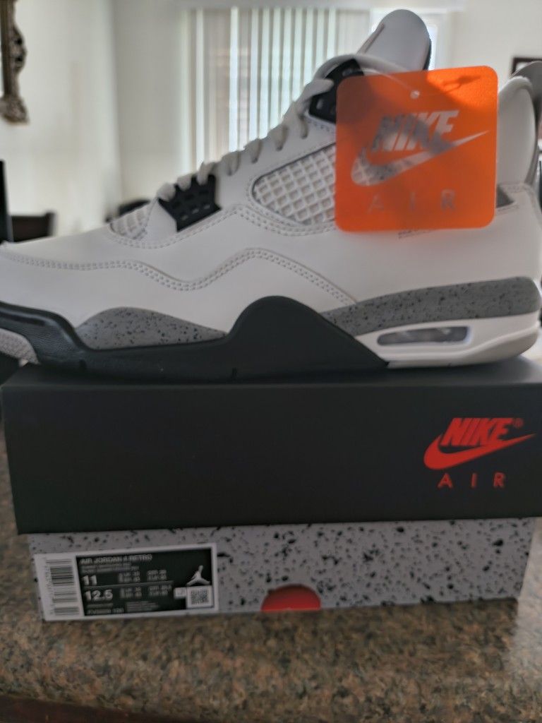 Jordan 4 Cement size 11 (NO TRADES)