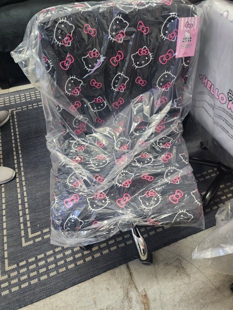 Hello Kitty Chair