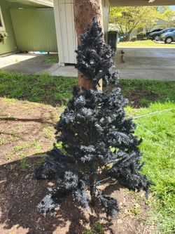 6ft Black Christmas Tree