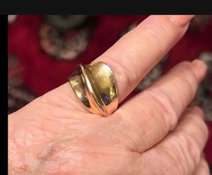 14k solid gold vintage ring