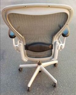 2 Tone Herman Miller Aeron Office Desk Gaming Chairs