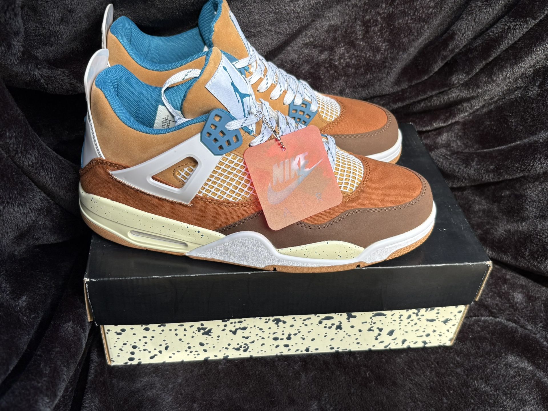 Jordon 4 Cacao Wow Size 11 New!!!!