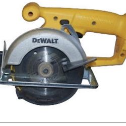 DeWalt DW935 14.4V 5 3/8'' Trim Saw Bare T