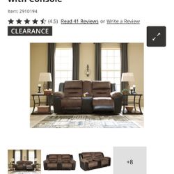 New In Box Ashley Furniture Earhart Manual Reclining Sofa