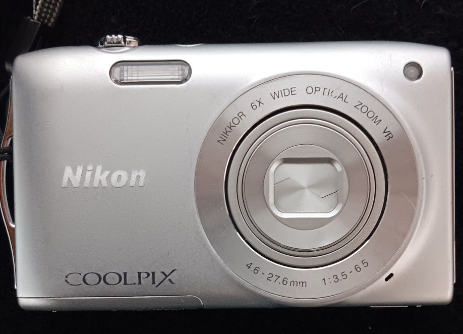 Nikon CoolPix S3300 16 Mega Pixel Digital Camera