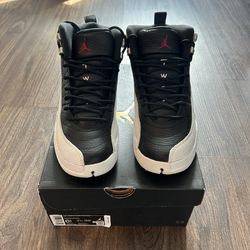 Air Jordan 12 Playoff 2022