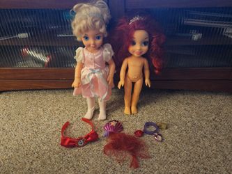 Disney Princess Cinderella And Ariel Dolls