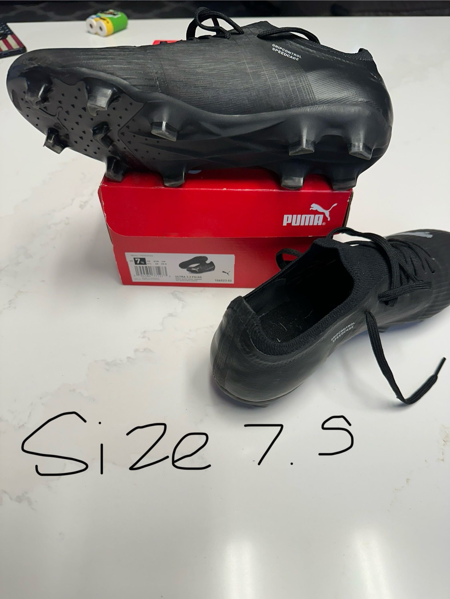 Men’s Cleats Size 7.5-8.5