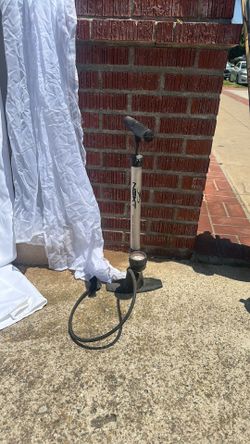 Bike pump