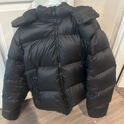 Lululemon Premium Jacket – Retail $400 – Excellent Condition – Size XXL