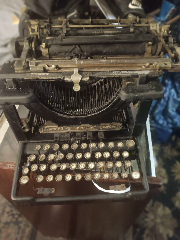 Remington model 10 antique standard typewriter 