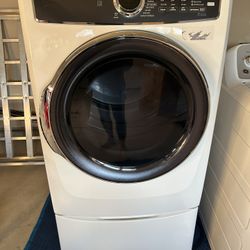 Electric Dryer w/ storage Base