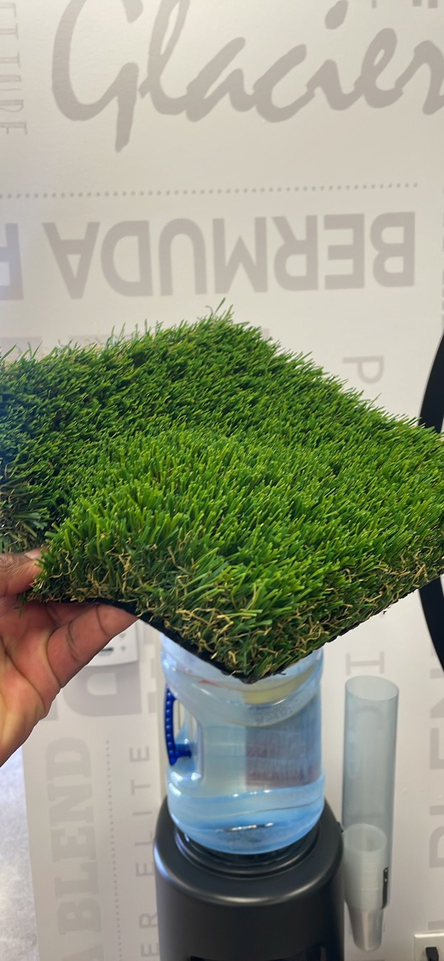 82oz Bermuda Green Artificial Grass - Zacate