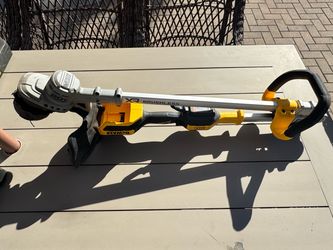 DeWalt DCST922 20V MAX Brushless String Trimmer