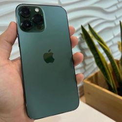 Unlocked iPhone 13 Pro Max 128GB Green
