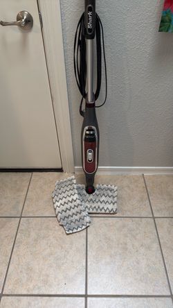 Shark Genius steam mop
