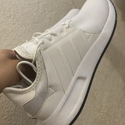 White Adidas XPLR’s Men’s Size 7.5/ Women’s: 9