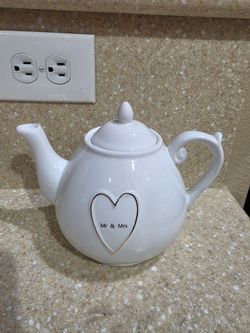 Teapot