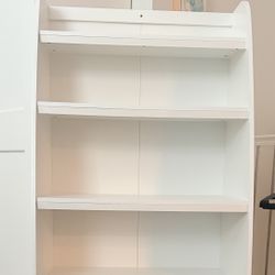 Large White 4 Shelf Bookshelf With Toy Storage 