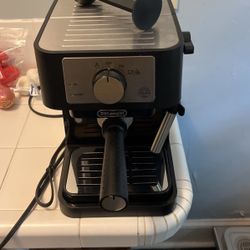 DeLonghi Espresso Maker