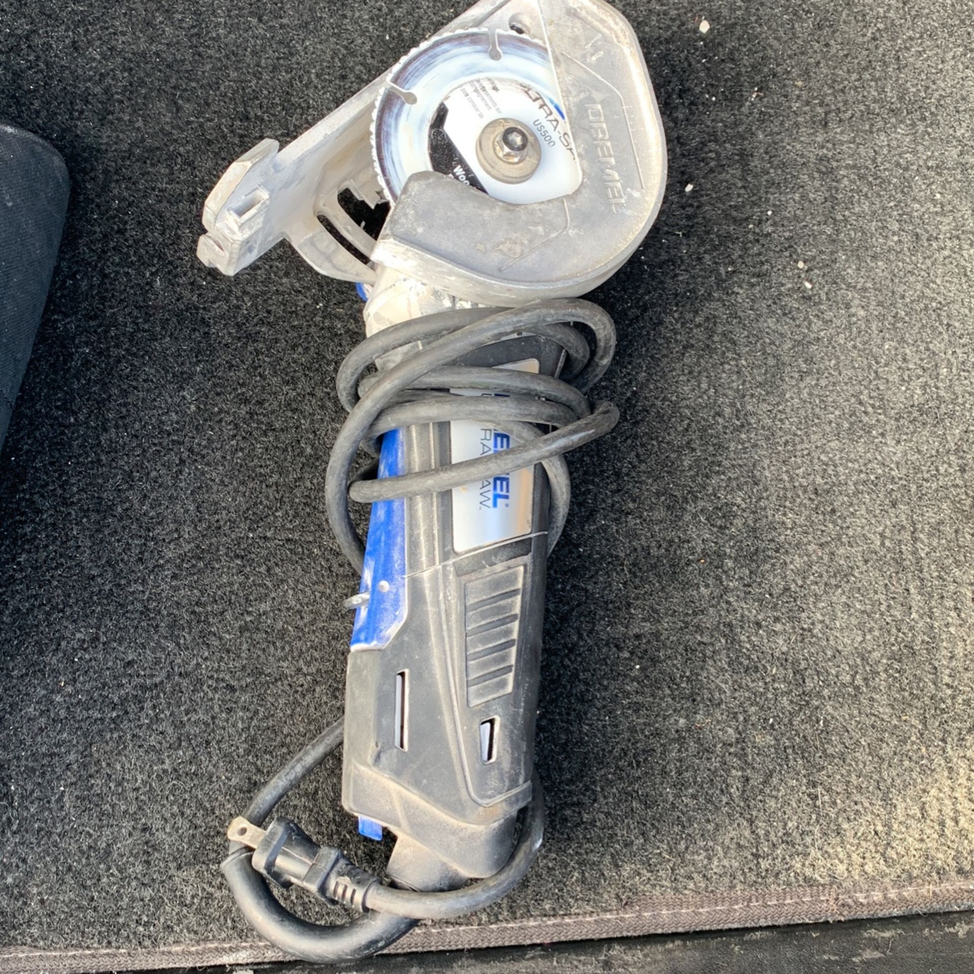 Dermel Ultra Saw With Blades And Bag