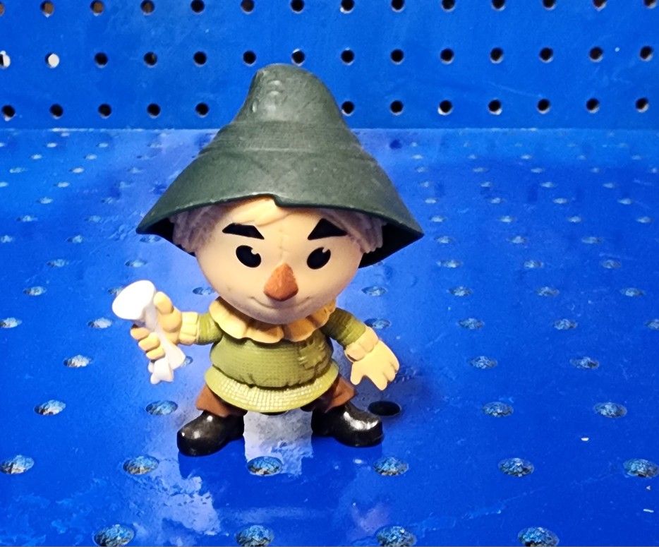 75th Anniversary Scarecrow Figure