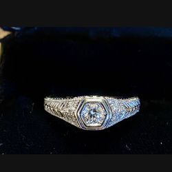 14kt White Gold Diamond Ring Size 9