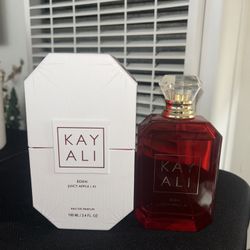 Kayali Eden Juicy Perfume