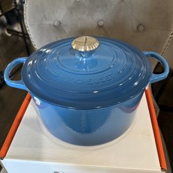 Signature Round Deep Oven 6.5 QT