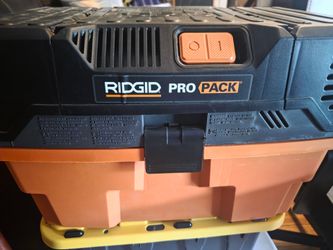 Rigid Pro Pack Vacuu.