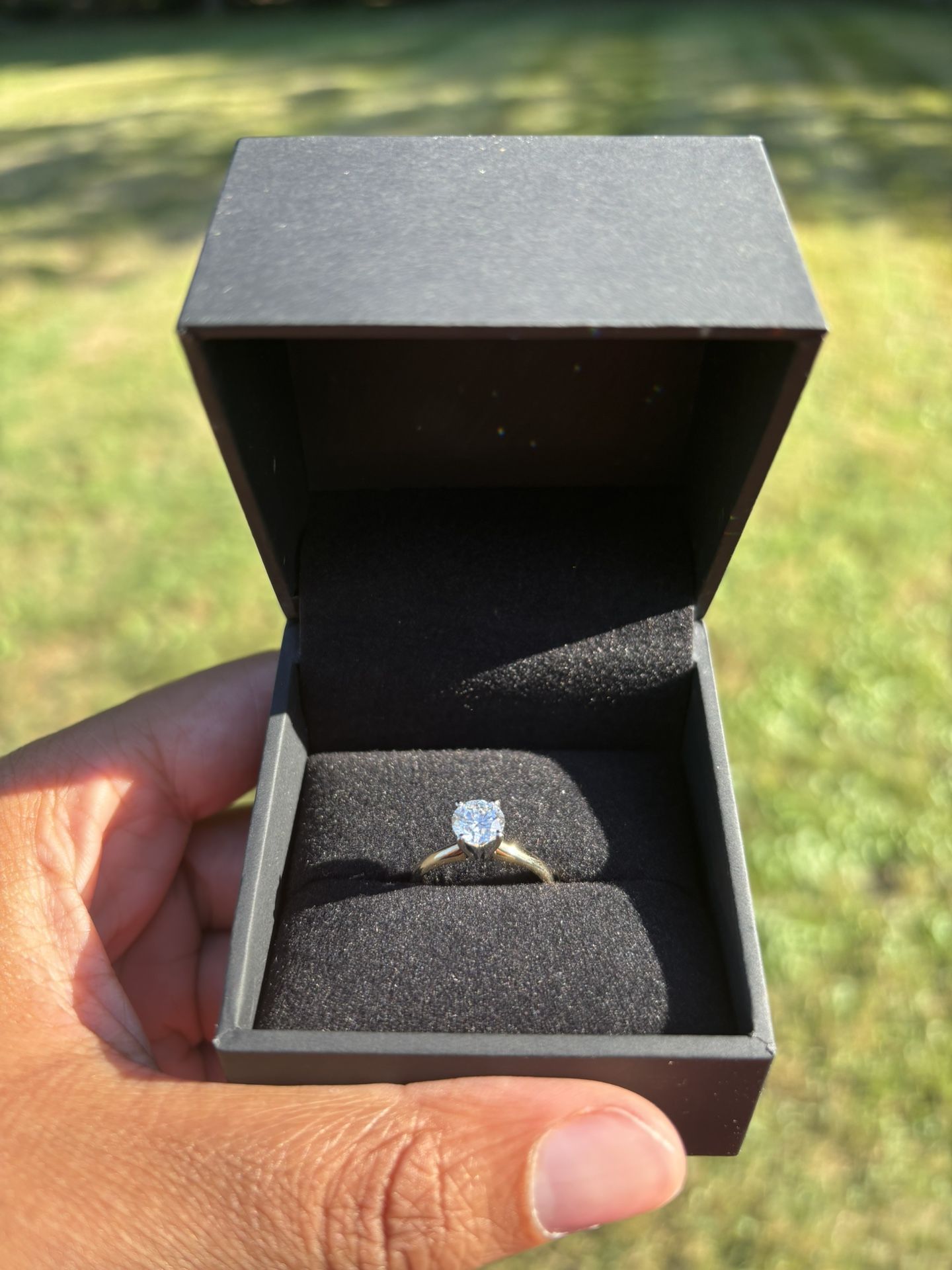 1 carat Dimond engagement ring
