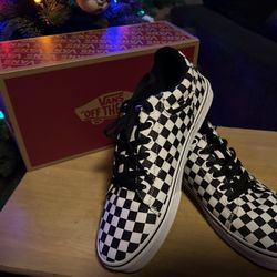 11.5 Vans 