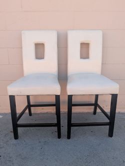 Set of 2 White Upholstered Counter Height Chairs