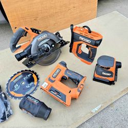 RIDGID 18V 4 Tool Combo Kit