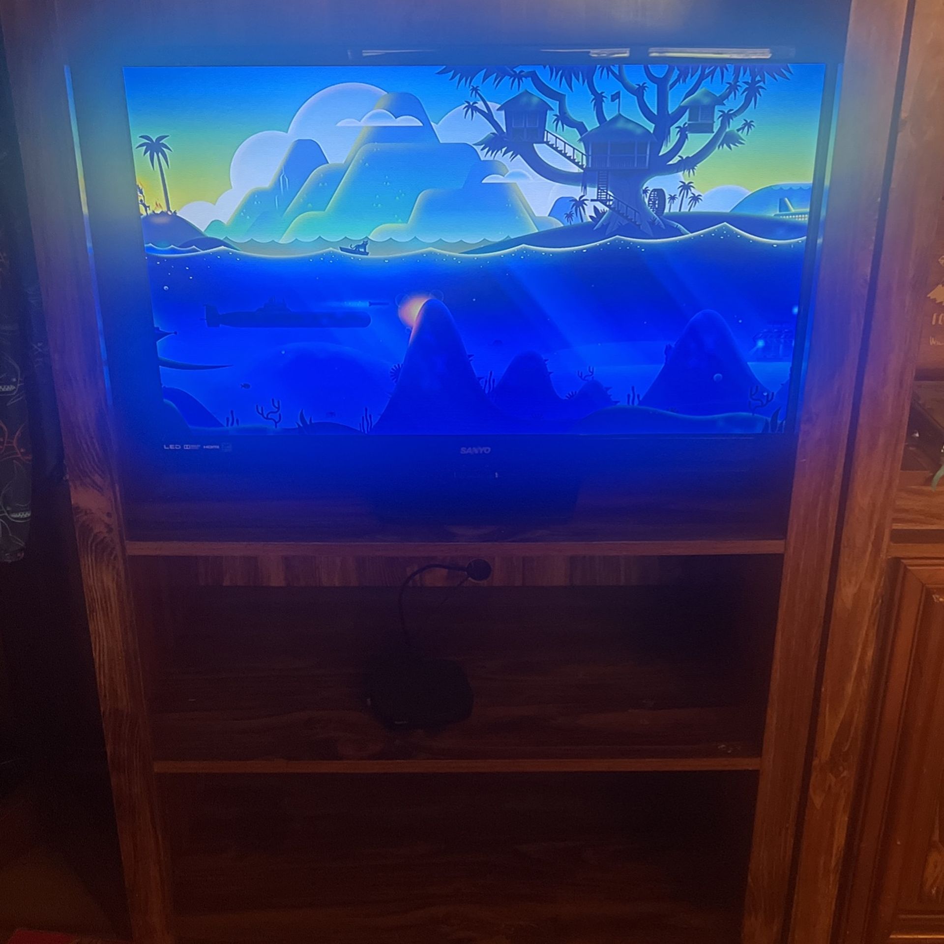 Sanyo TV and Roku