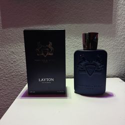 𝐏𝐀𝐑𝐅𝐔𝐌𝐒 𝐝𝐞 𝐌𝐀𝐑𝐋𝐘 𝐏𝐀𝐑𝐈𝐒-𝐋𝐀𝐘𝐓𝐎𝐍 𝟒.𝟐𝐨𝐳