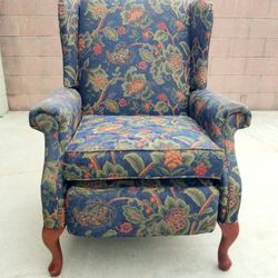 Recliner Chair