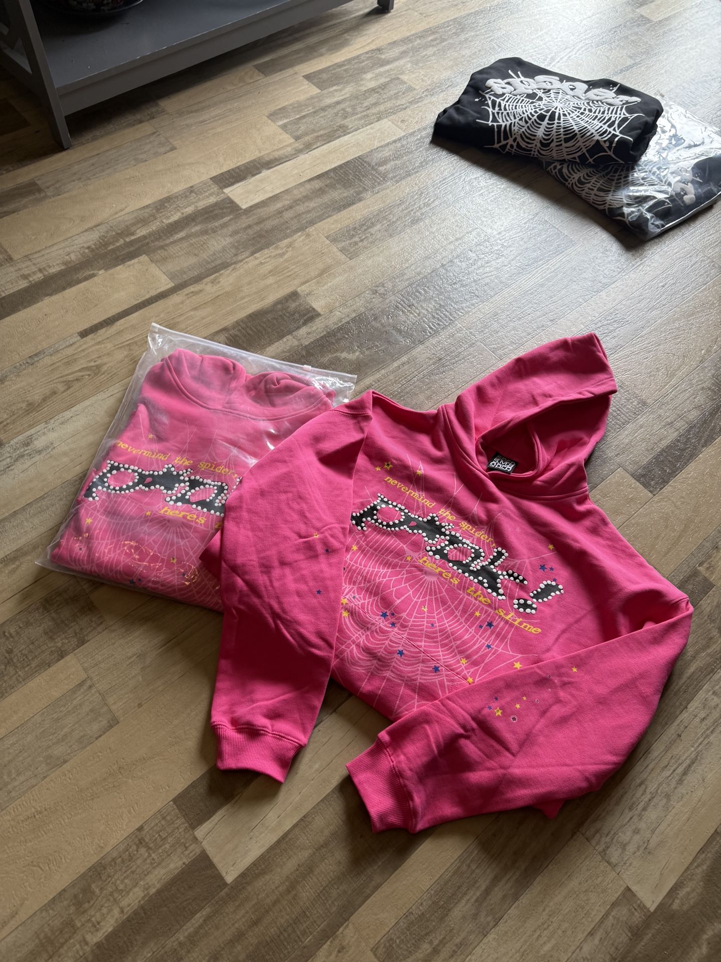SP5DER HOODIE
