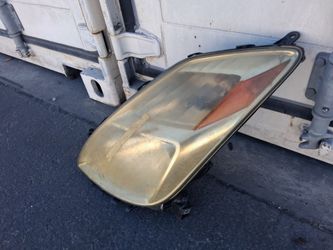 Toyota Prius Headlight