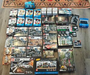 Huge LEGO & Star Wars Lot + PlayStation controller