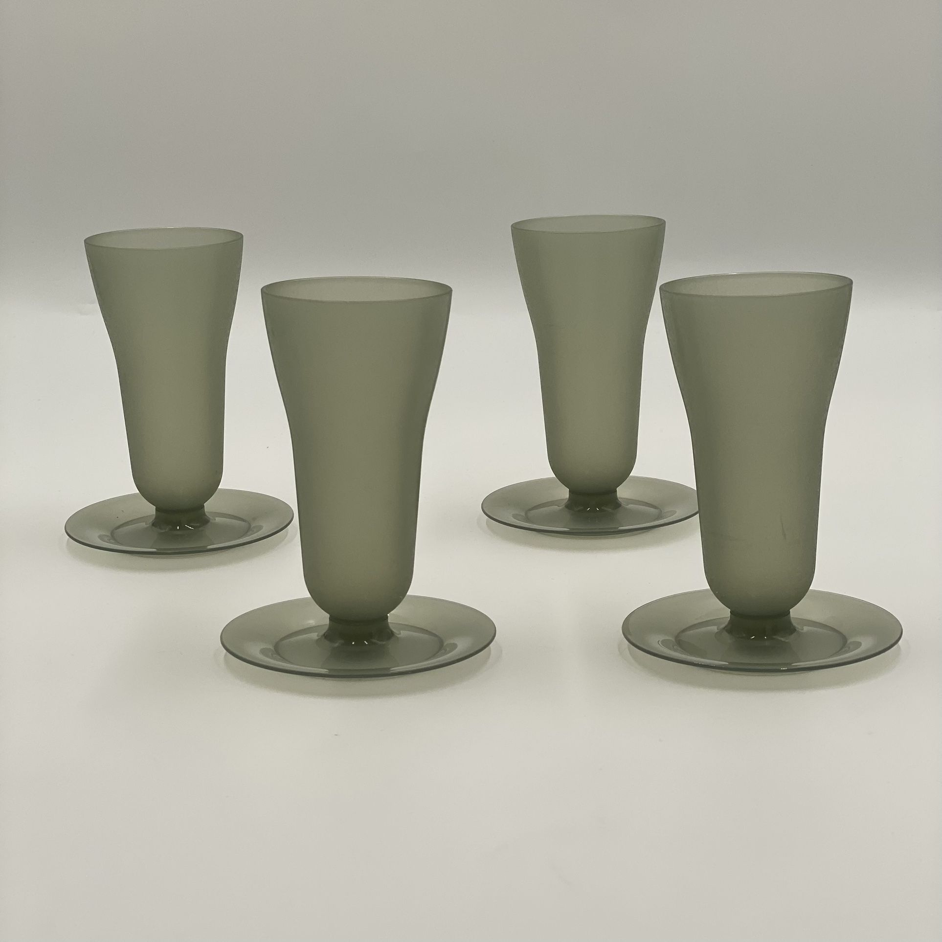 Tupperware Parfait Cups (754) (Set of 4)