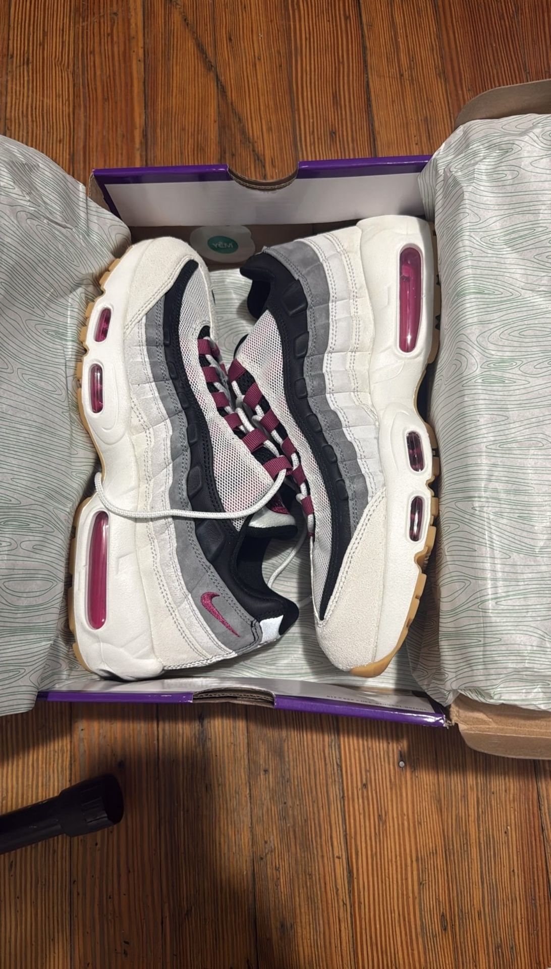 Men’s Nike Air Max SB size 11