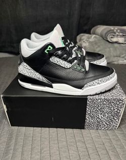 Jordans 3 Glow 
