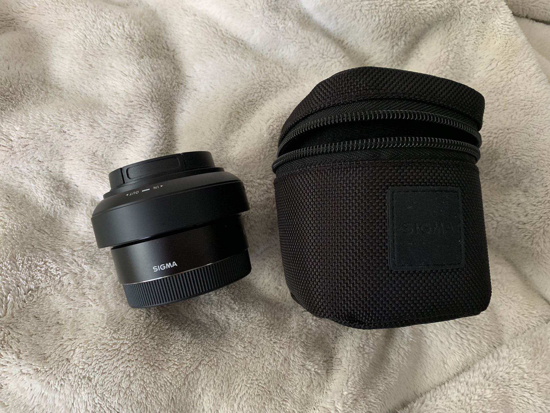 Sony e mount Sigma 30mm 2.8 camera lens