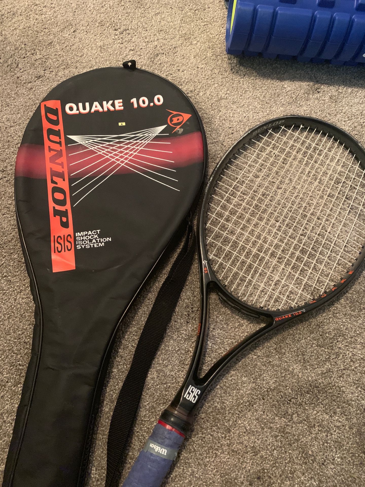 Dunlop quake tennis racquet