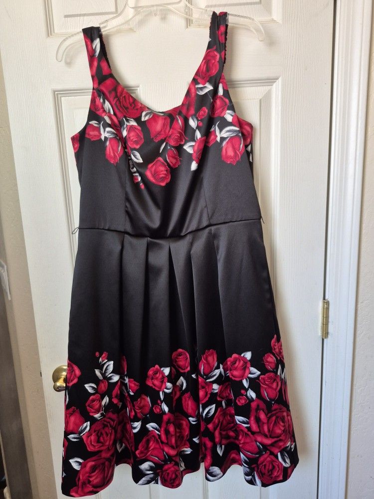 White House Black Market dress size 14